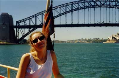 Bec/Sydney harbour (21k)